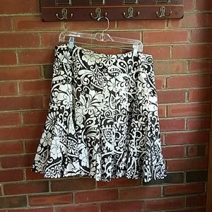 Apt 9 brown skirt with pattern, size 14
